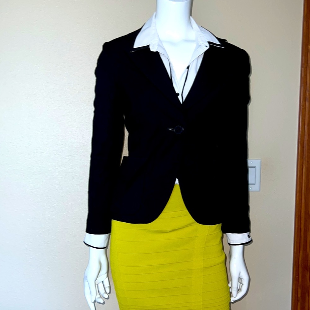 Beautiful Marciano jacket size M